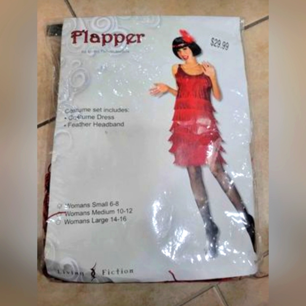 Flapper Roaring 20s Halloween Costume. WOMEN SIZE SMALL